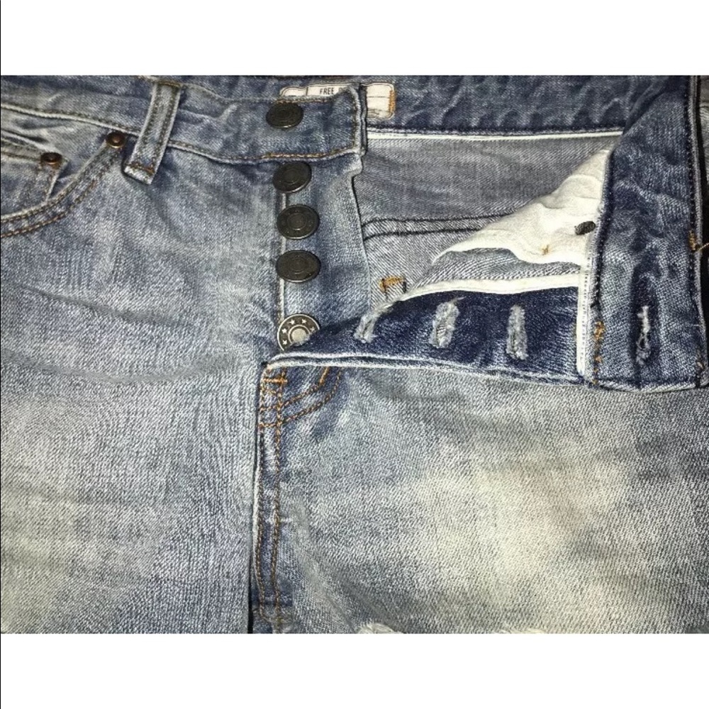 Free people high wasted frayed jean shorts - Picture 4 of 5