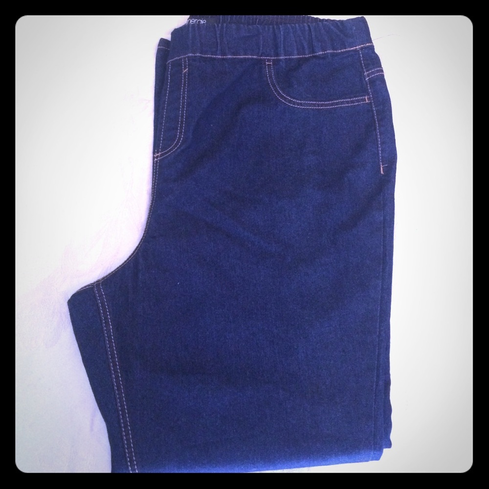 Stretch blue jeans