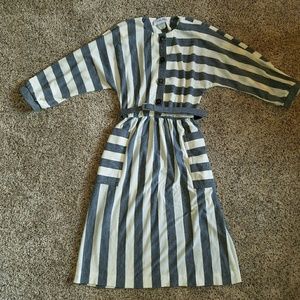 Stripped Capri Sleeve Dress