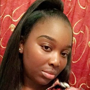 Meet your Posher, Joann