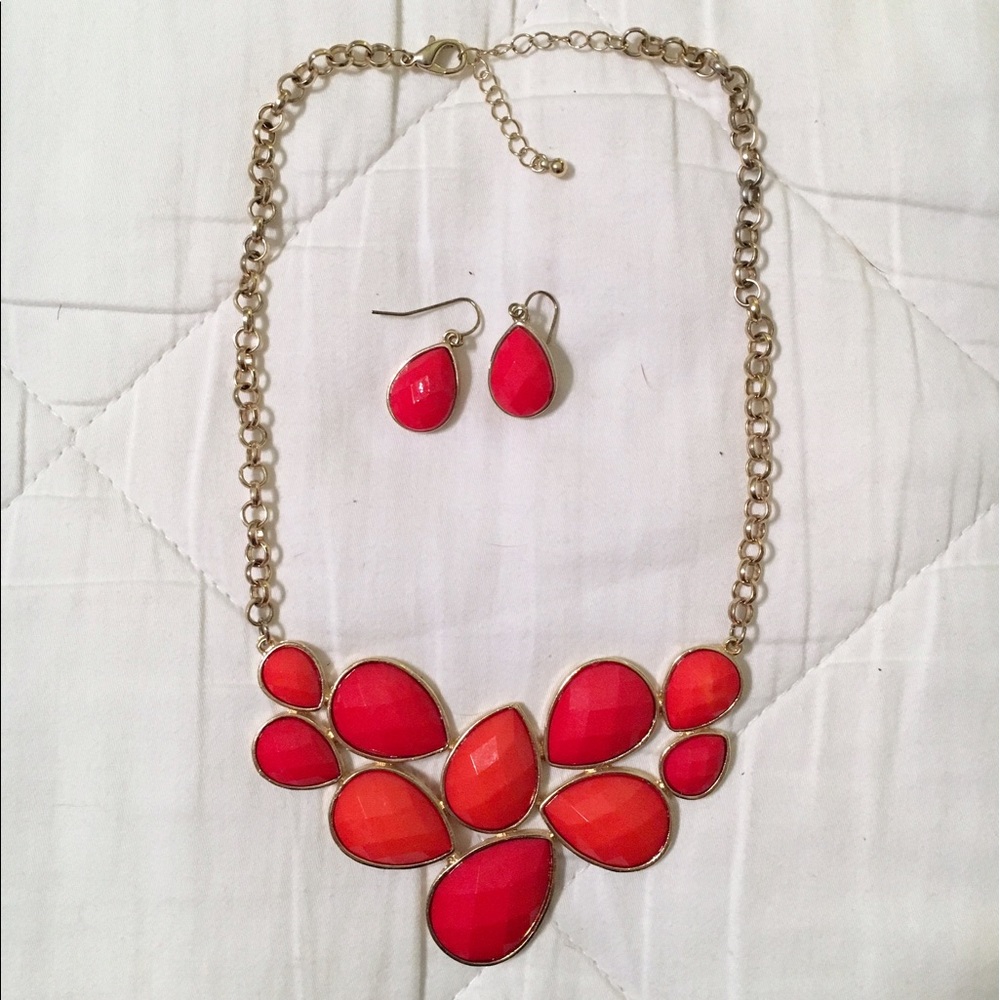 Statement necklace/earring combo