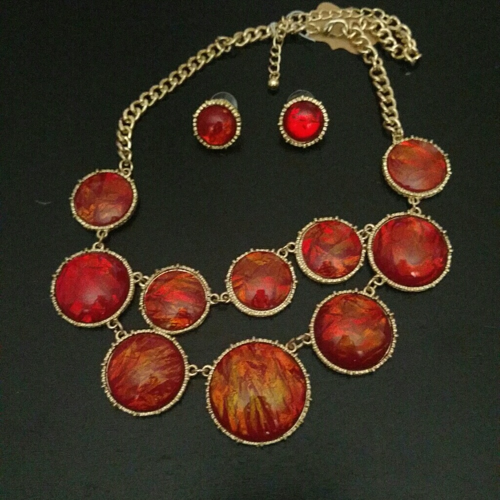 Necklace and earrings