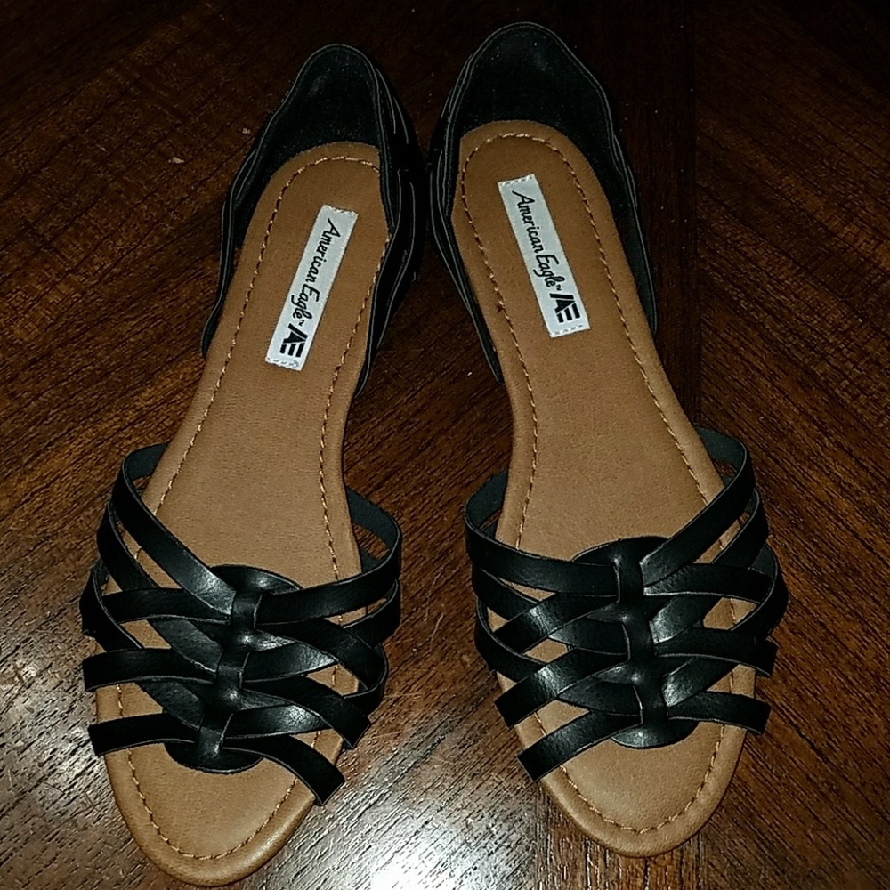 American Eagle Sandals