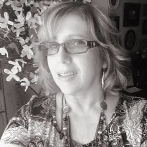 Meet your Posher, Loida