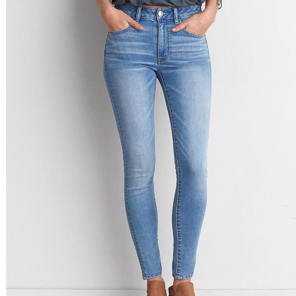 💵💵1 HOUR PRICE DROP💵💵 AEO HI RISE JEGGINGS