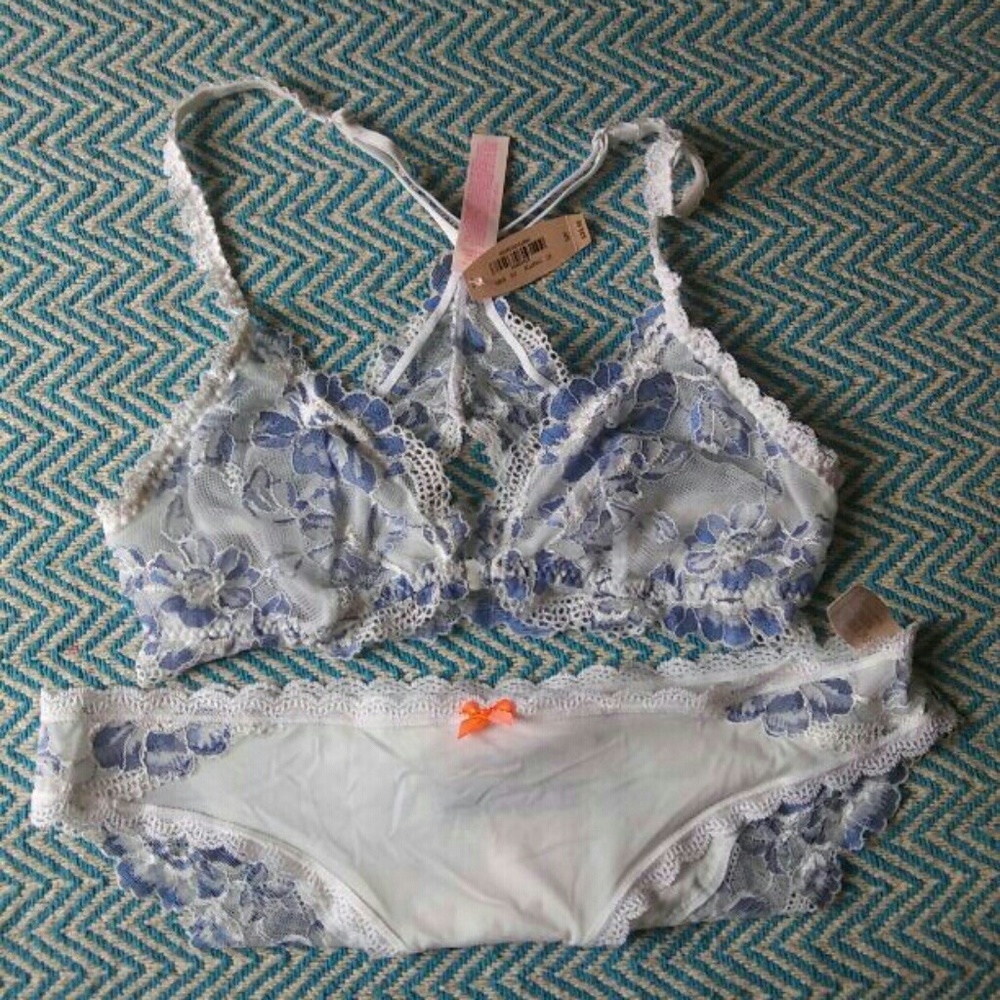 Nwt Victoria's secret set