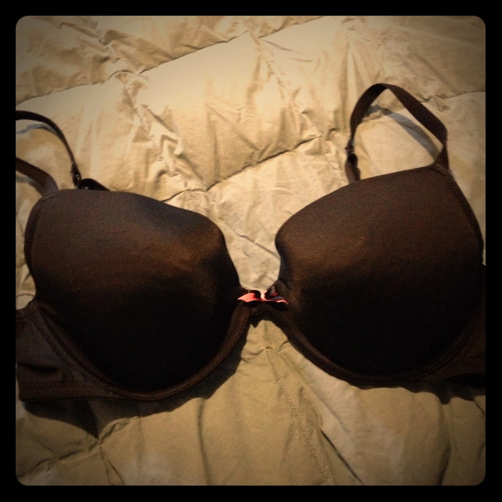 Black Xhilaration "perfect T-shirt" Brand Bra