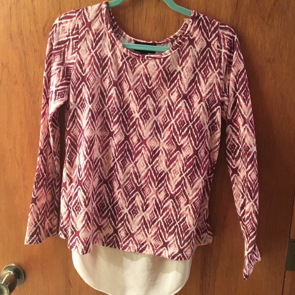 Burgundy and creme patterned sweater