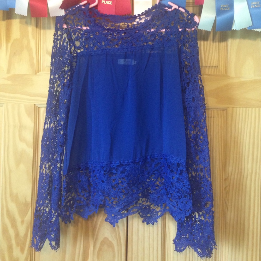 Laced Sleeve Shirt