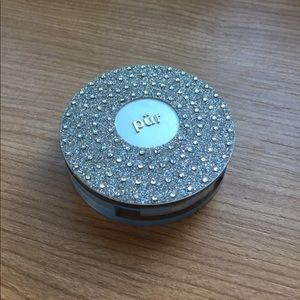 pür 4-in-1 pressed foundation