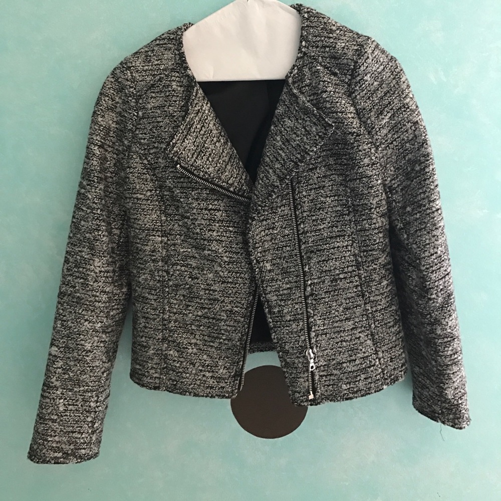 🎉SALE🎉 H&M Knit Blazer