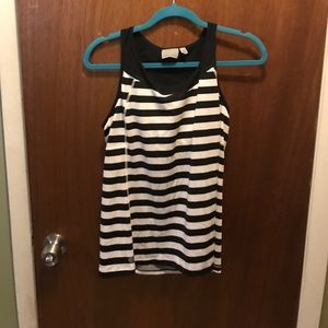 Athleta racerback tank with built in bra