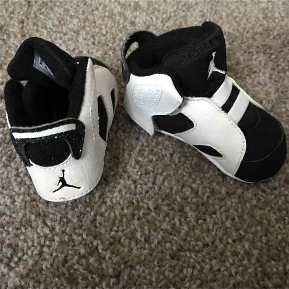 Jordan Retro VI