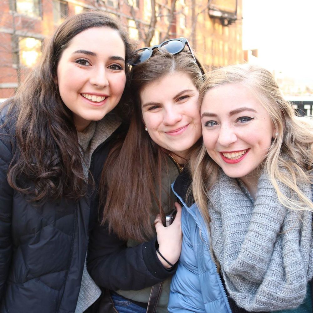 Meet your Posher, Emma