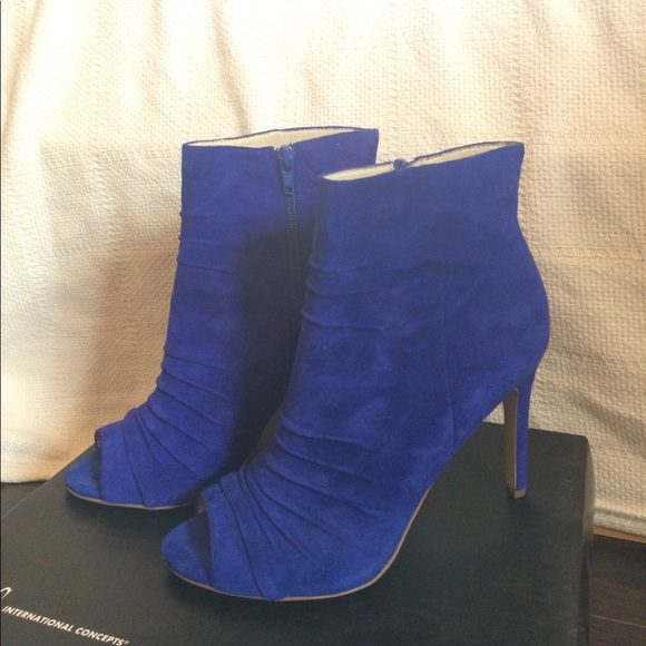 INC Open Toed Blue Booties - Picture 2 of 3