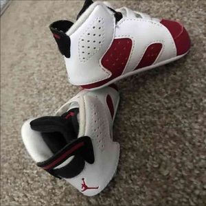 Jordan Retro VI "Carmine"