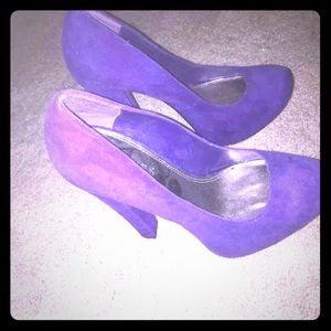 Purple sued heels