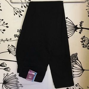 SOLD Old navy DIVA skinny jeans