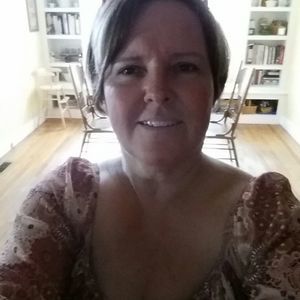 Meet your Posher, Caroline