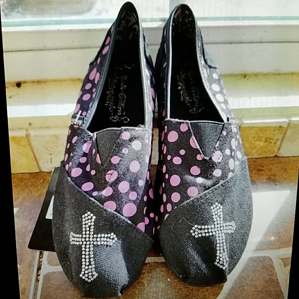 New Rustic Couture flat slip on rhinestone shoes