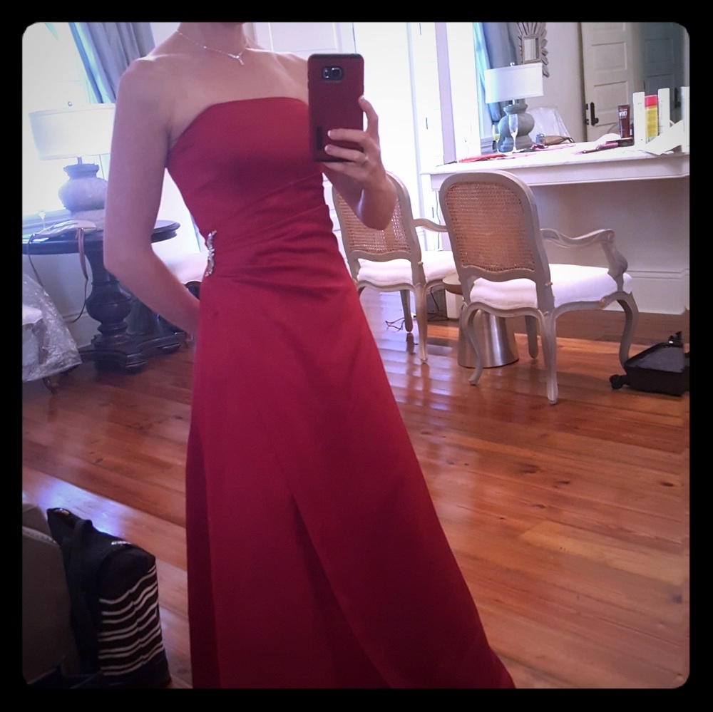 Red dress size 4