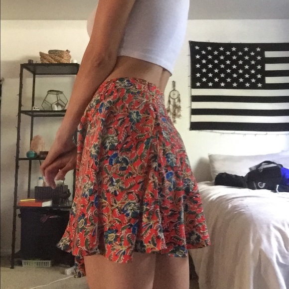 Nordstrom Dresses & Skirts - Lush Flowy Skirt