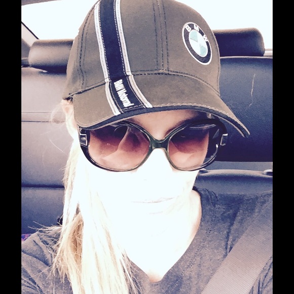 Meet your Posher, Jami - Picture 2 of 4