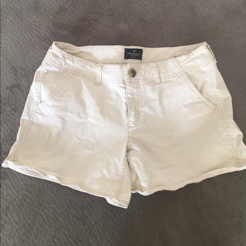 American Eagle Khaki Cream Pants