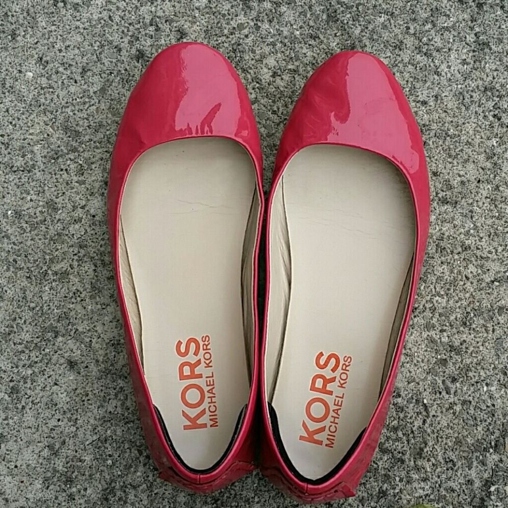Michael Kors flat pink. Size 7.5.