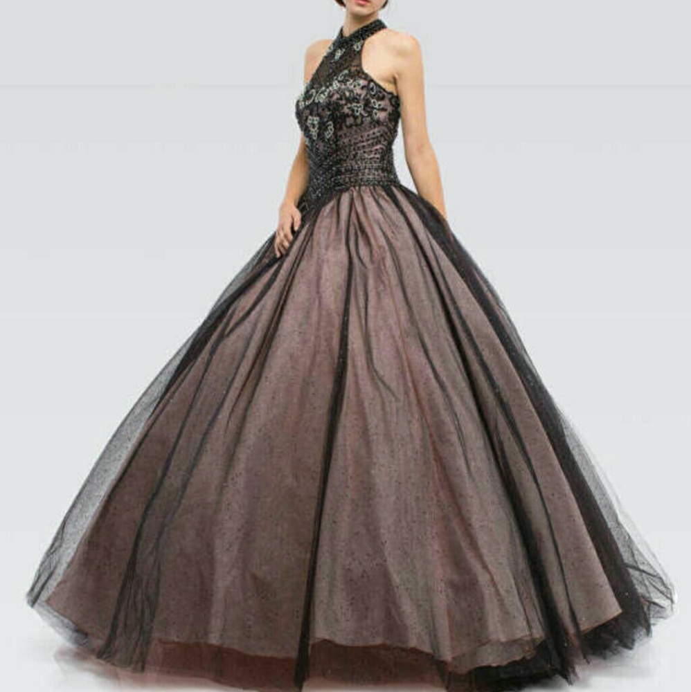 Prom dress - Picture 2 of 2