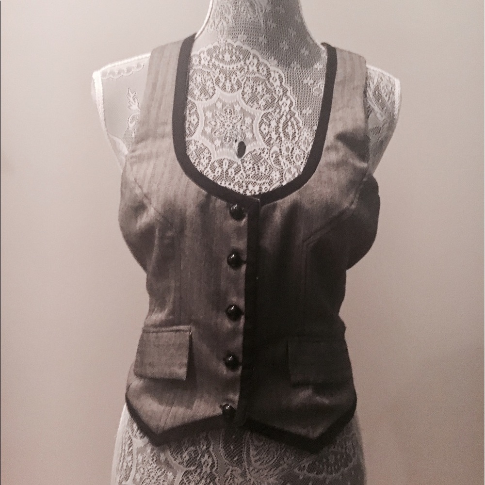 Women's Button-Up vest