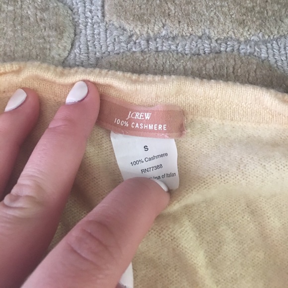 J. Crew Yellow sweater 100% Cashmere - Picture 2 of 3