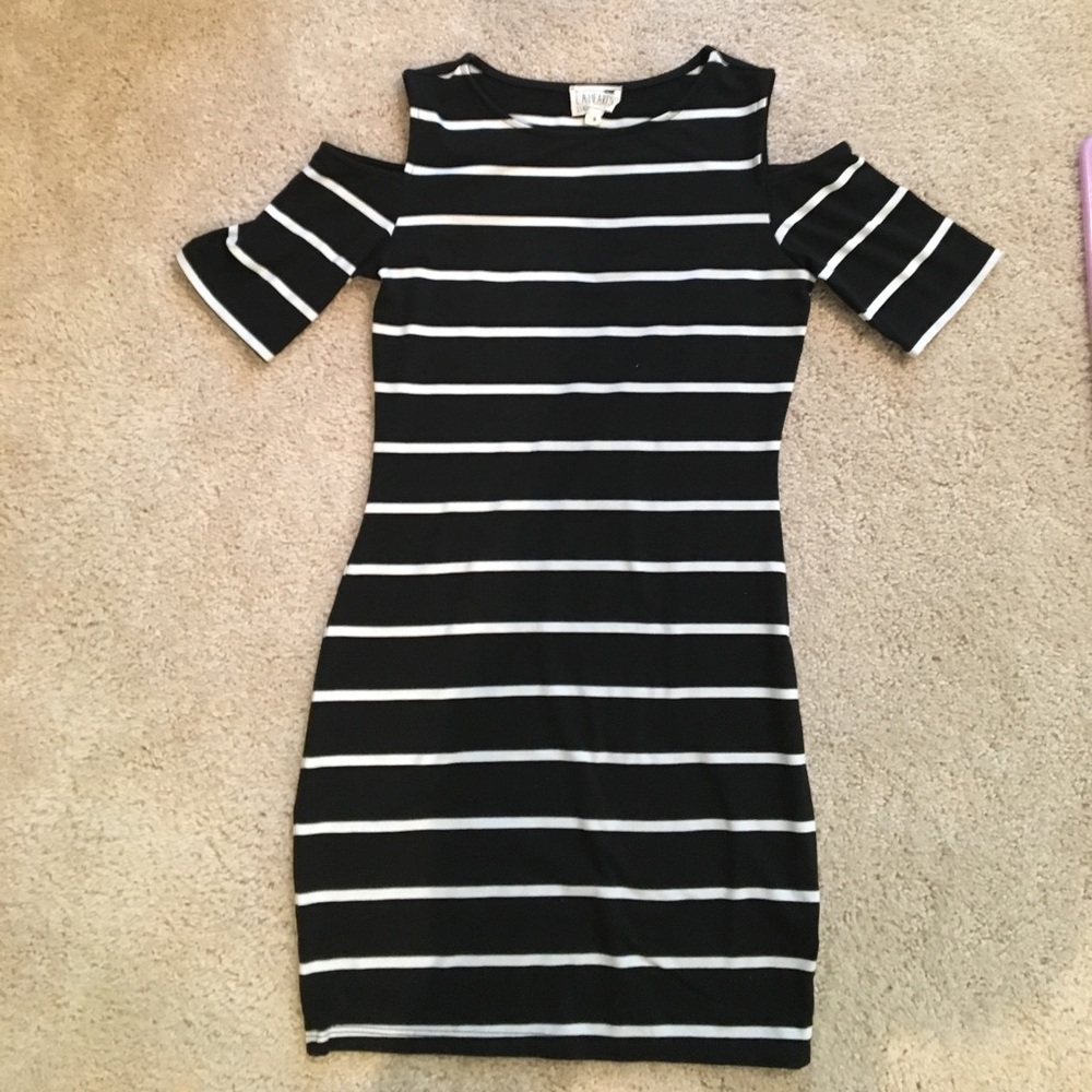 Body con black and white dress