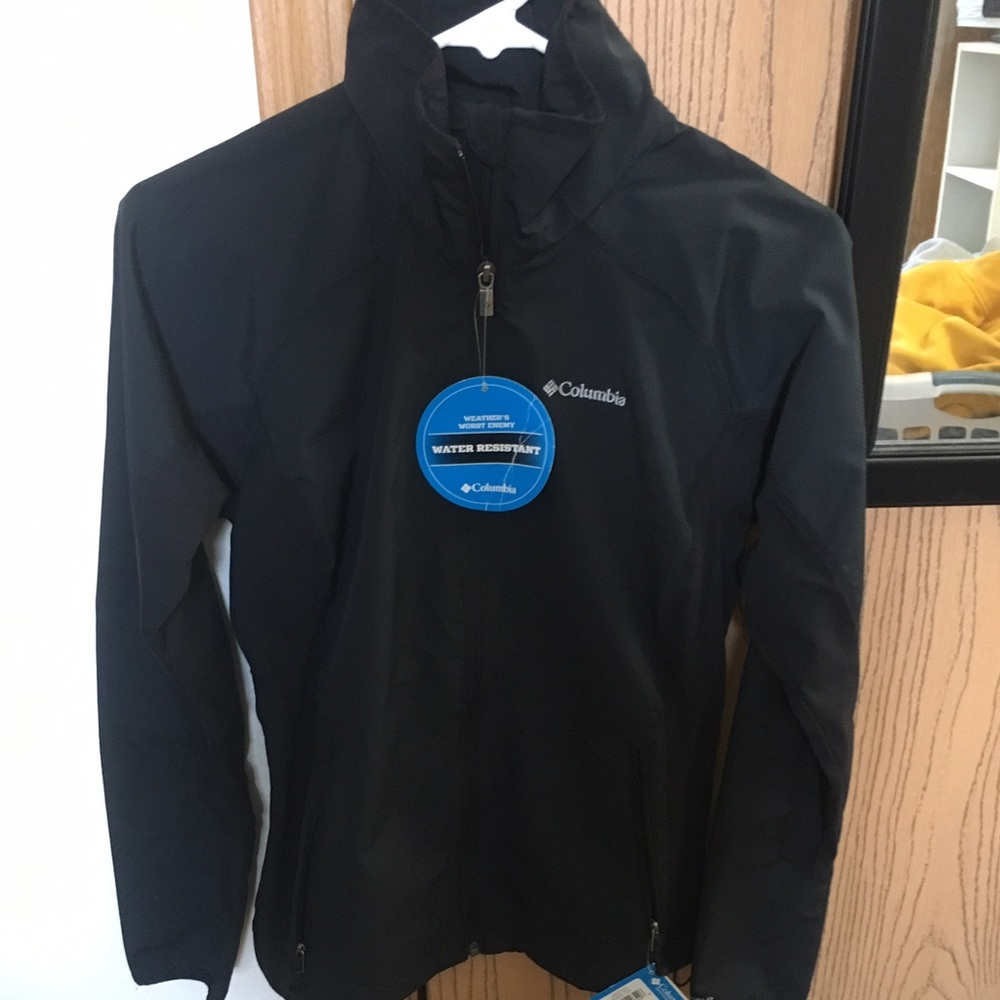 Columbia water resistant jacket new