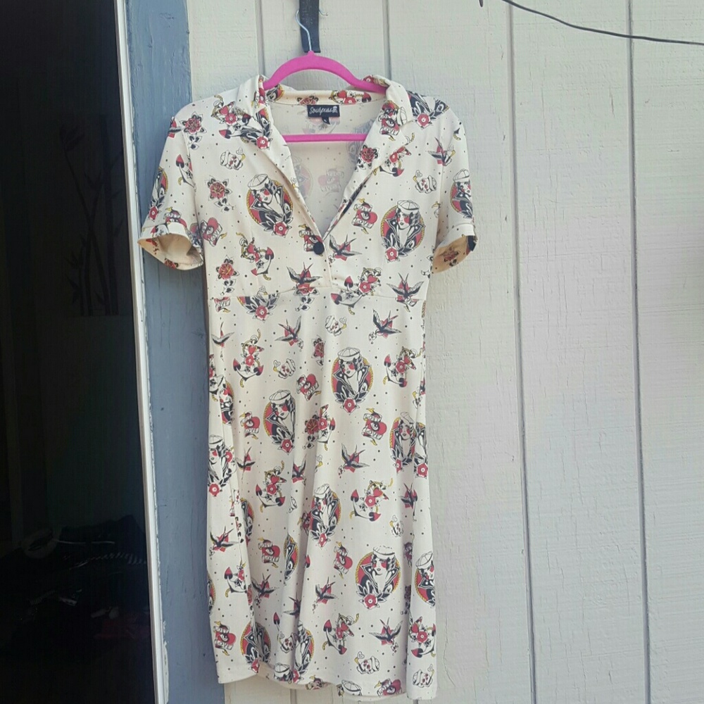 Sourpuss Adoreable short sleeve dress