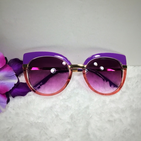 "Jackie" Retro Cat Eye Sunglasses - Picture 3 of 4