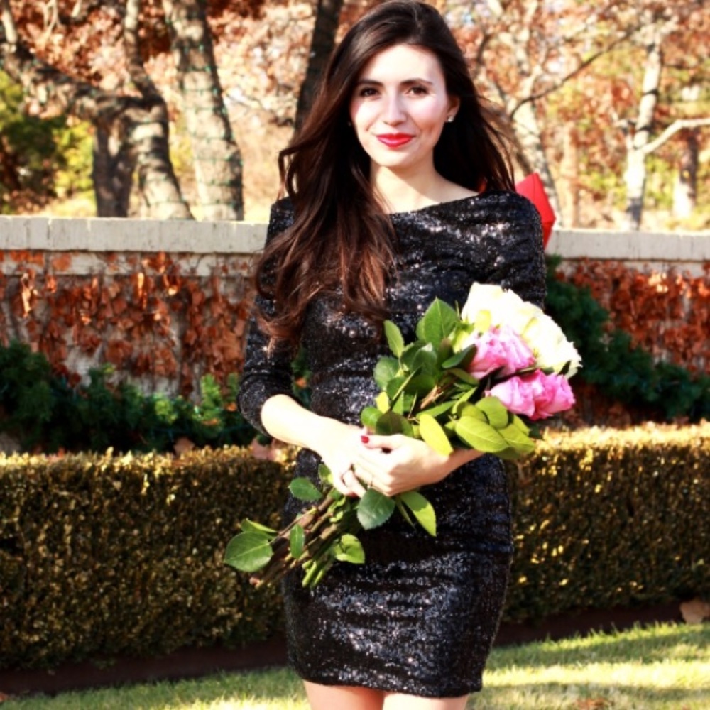 โ SOLD โ Tobi Black Sequin Dress - Picture 2 of 6