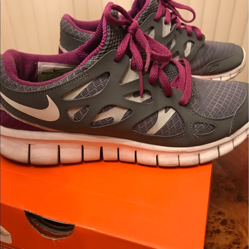 Nike Free Runs