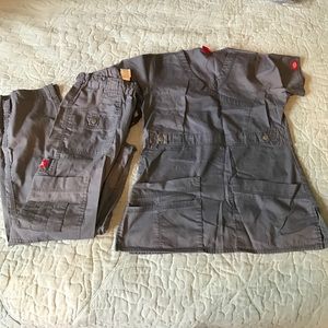 Dickies scrubs