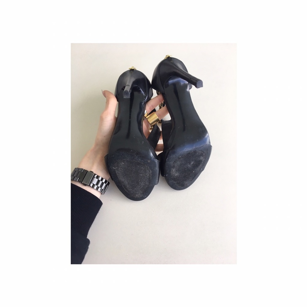 Chain-link Heels - Picture 4 of 4