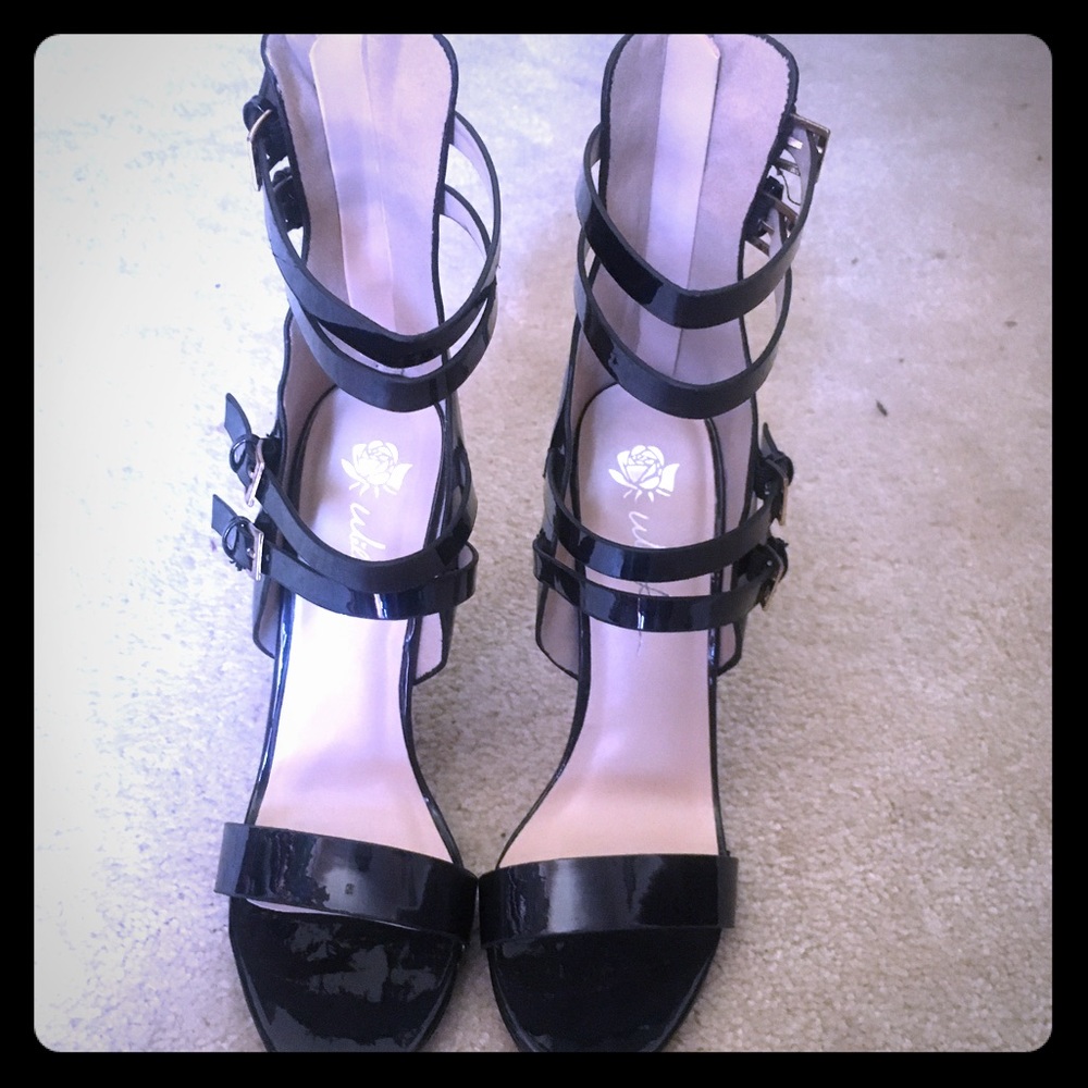 Isabella black strappy heels