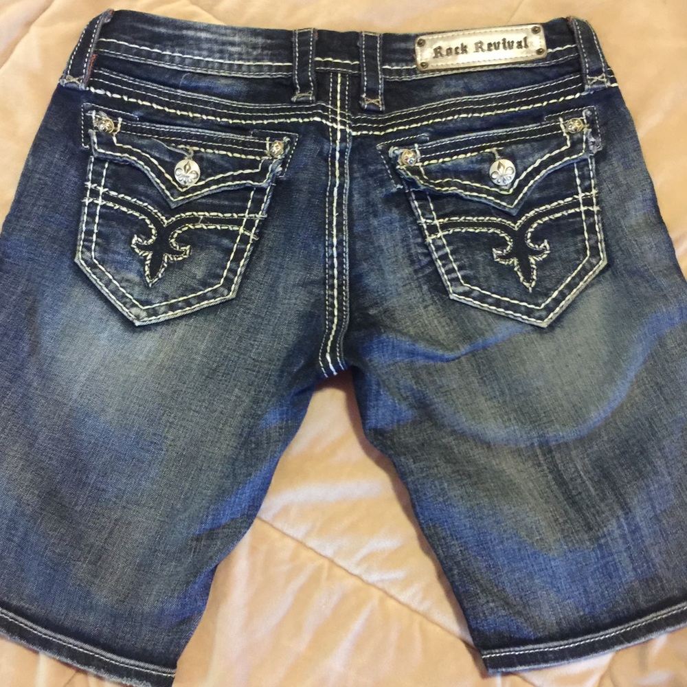 29 Rock Revival Maggie Bermuda Shorts