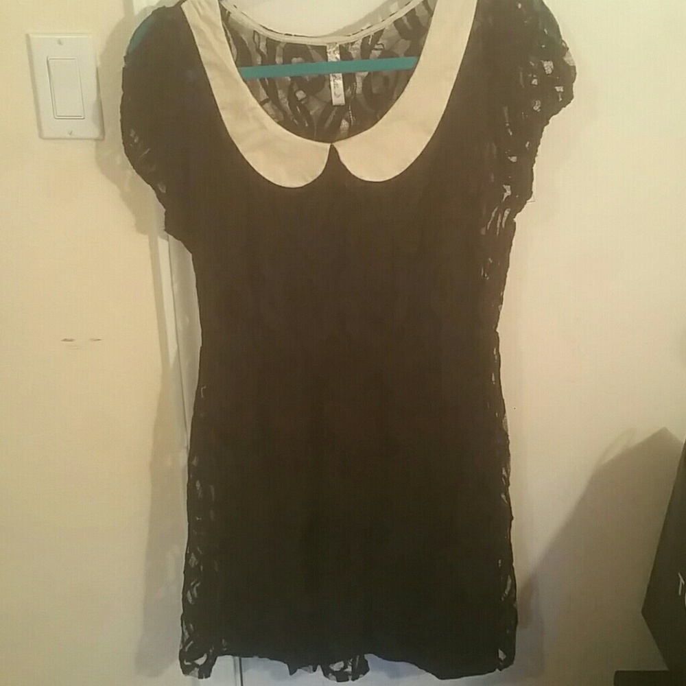 Casual lace dress