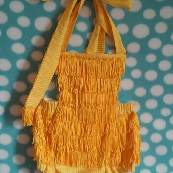 Yellow flapper girl romper - Picture 2 of 4