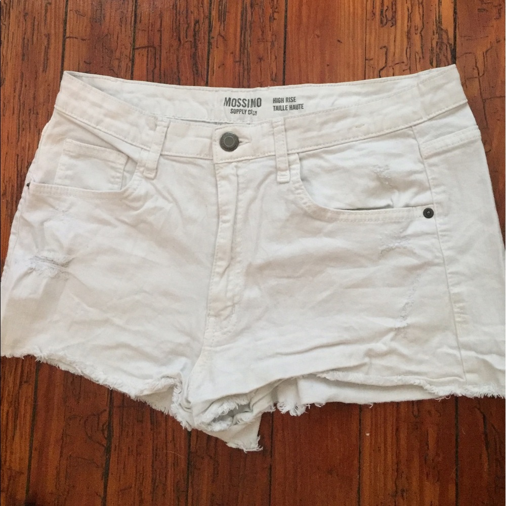 White high waisted shorts