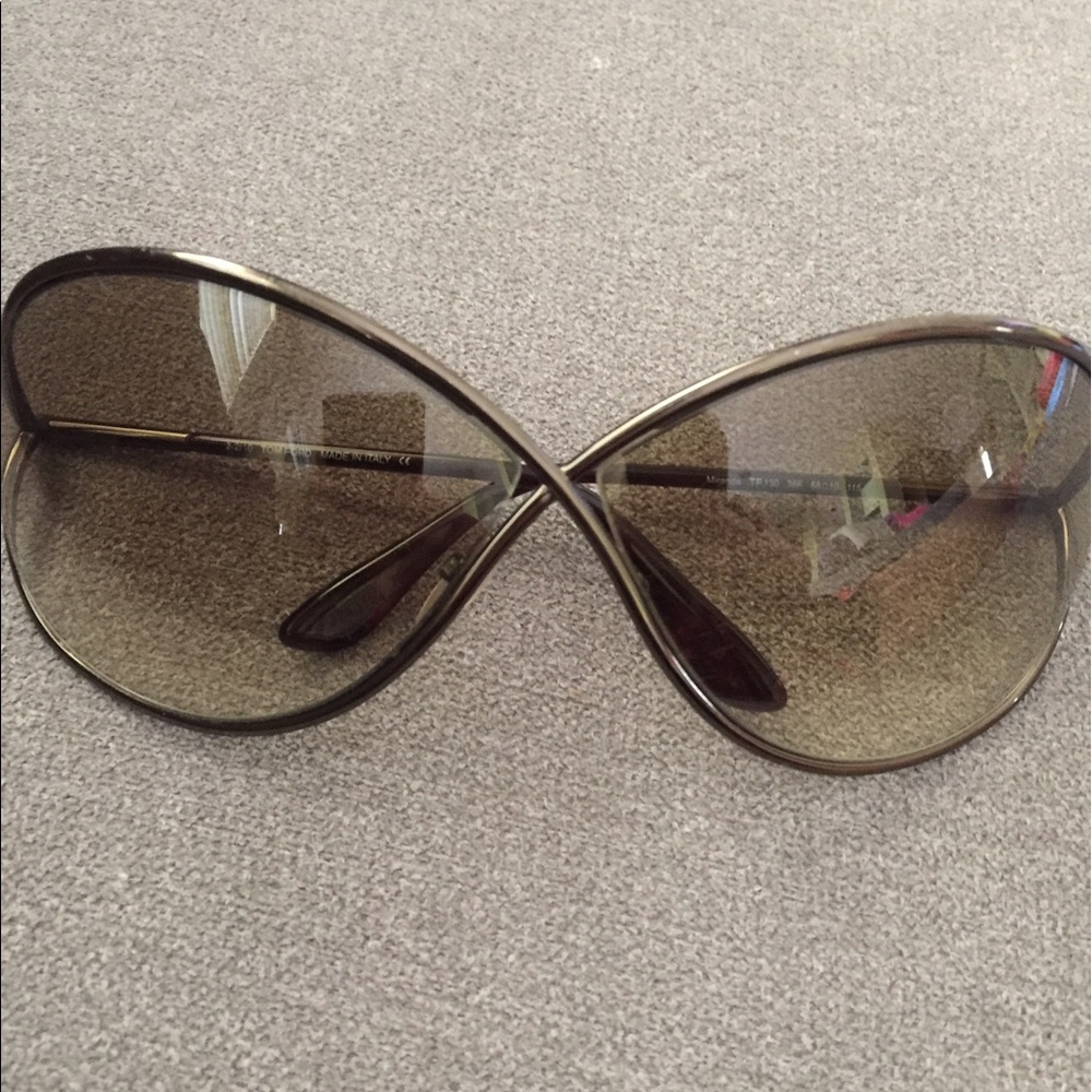 ✨SOLD✨Tom Ford TF130 Miranda Sunglasses, 68mm - Picture 2 of 7