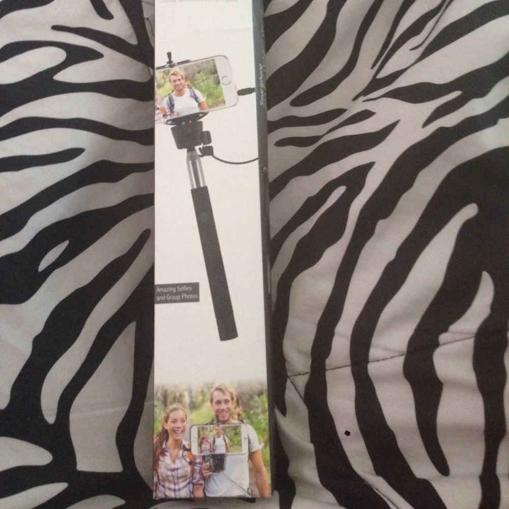SmartPhone Selfie Stick w/ shutter release
