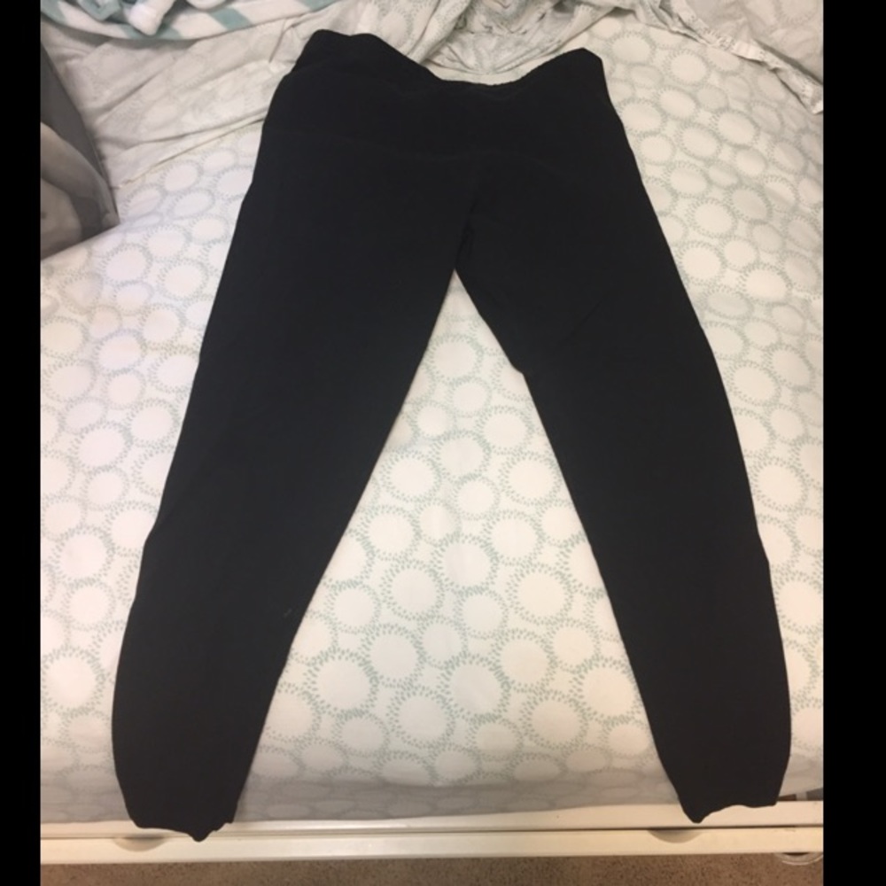 Black leggings