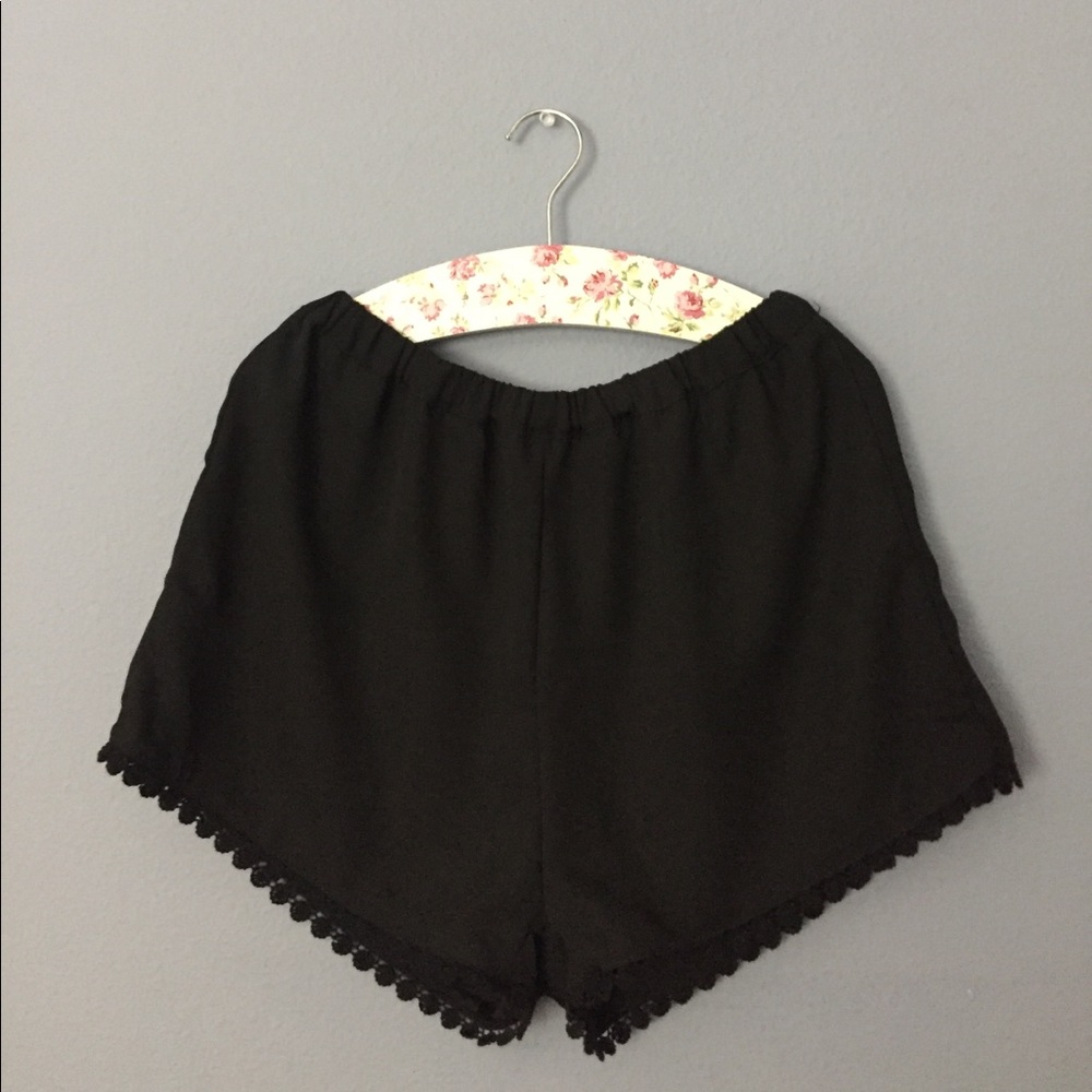 Brandy Melville shorts