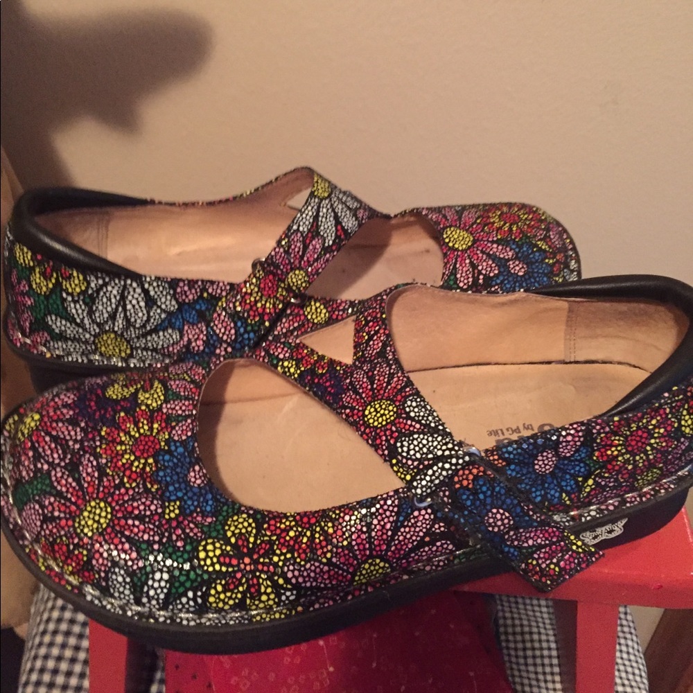 Alegria by PG Lite Paloma Mary Janes Flower Power!
